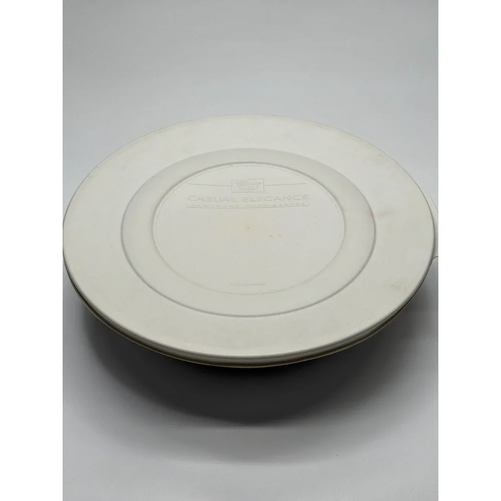 Corning Casual Elegance L-22 PC White Ceramic Casserole Dish with Lid